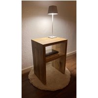 Handgefertigter Nachttisch Aus Recycelten Gerüstbohlen, Rustikaler Bauholz, Beistelltisch Rustikal Handgefertigt , Nachttisch von InWoodDE