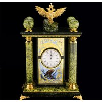 Uhr Aus Naturstein "Mirage" Vergoldung, Nickel, Emaille, Serpentin, Messing Bestes Geschenk Luxus Set Erstaunliches Vip von InciGallery