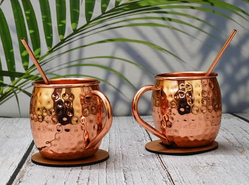India House- Moscow Mule 16 oz Cup Set | Cocktail Cup Set | | 100% Copper | Copper Glasses | Party Gift (set of 2 hammered mug - copper handle (2 coaster, 2 straw free)) von India House