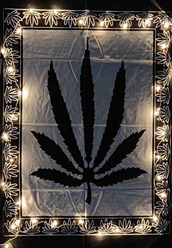 ICC Weed Tapestry Marihuana Wandbehang Blatt Poster Cannabis Hippie Dekor Topf Flagge Collage Wohnheim Trippy Bohemian Art Psychedelisch Kleiner Günstige Wandteppiche 137,2 x 152,4 cm (Schwarz) von INDIAN CRAFT CASTLE