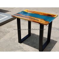 Epoxidharz Tisch, Naturholz, Esstisch, Natürlicher Blauer Fluss Holztisch, Resin Tisch Für Weihnachtsgeschenke von IndianArtistArt