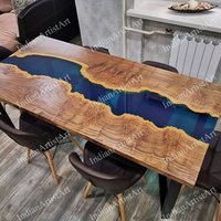 Live Edge Holz Epoxy Tischplatte/Esstischplatte Aus Resin Blaue Farbe Esstisch Blue River Design Tisch Handmade Top von IndianArtistArt
