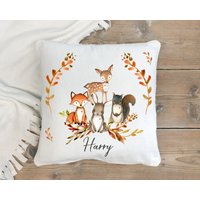 Waldtiere Kinderzimmer Kissen , Personalisierte Baby Dekor Wald Thema, Fuchs, Kaninchen von IndigoPig