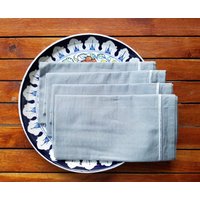 Graue Baumwollservietten Mit Besticktem Rand - 4Er Set von Indigostep