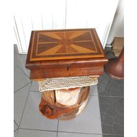 Wunderschöne Antike Holzkiste Holztruhe Handarbeit Aus Wurzelholz 60 Er Jahre Wunderschöne Antike Holzkiste Holztruhe Handarbeit Aus Wurzelholz 60 Er Jahre von IndisCreativArtShop