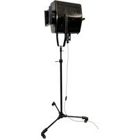 Vintage Schwarze Theater Stativ Scheinwerfer, 1950Er Jahre Vintage Schwarze Theater Stativ Scheinwerfer, 1950Er Jahre von IndustrialAntik