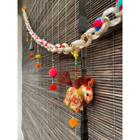 Mb0205 Handgemachte Hängende Laterne Gerade Verzieren Mit Pom Und Puppen Für Hauptdekoration, Bunte Perlen, Niedliches von IndycraftsDesigns