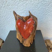 Skulptur Aus Holz Mit Herz, Stele Dekoration Unikat Holz, Wunderbares Geschenk Für Ihre Liebsten von IngesHolzZauber
