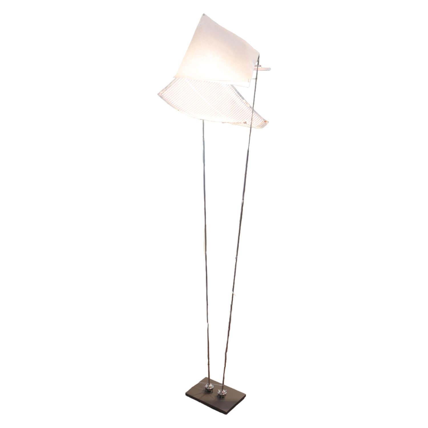 Stehleuchte Dew Drops Floor LED-Folie Stehleuchte Dew Drops Floor LED-Folie von Ingo Maurer