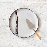 Große Weiße Keramik Servierplatte von IngridDebardCeramics