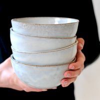 Rustikale Weiße Suppenschüssel Aus Keramik von IngridDebardCeramics