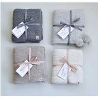 Alpaka Babydecke 100% Baby Mädchen Geschenk Strickdecke Eco Freundliche Babypartygeschenk Bio Wolle Weiße Decke Öko Tex Standart Gots von Ingugu