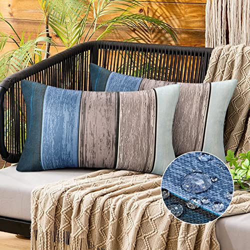Kissenbezug 30x50 2er Set Kissenbezüge Leinenoptik Kissenbezug Outdoor Wasserdichte Sofakissen Dekorative Blau Grau Holz Streifen Retro Kissenhülle Couchkissen Bezug für Bauernhaus Drinnen Draußen von Inhobbok