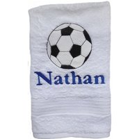 Weißes Handtuch Nach Maß Bestickt Mit Großem Fußballball Und Personalisiert | Jede Sportart, Die Sie Wählen von InitialImpressions
