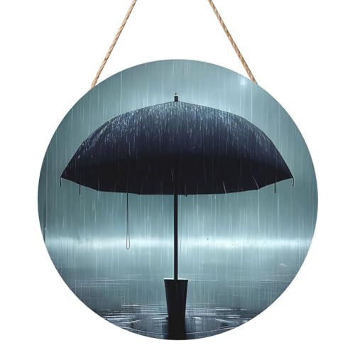 Schwarzer Regenschirm im Regen Runde Holzpaneelmalerei 12 Zoll Exquisite Kunstwerke, umweltfreundliches Holz, eine elegante Wahl für Heimdekoration. von Inkmhztk