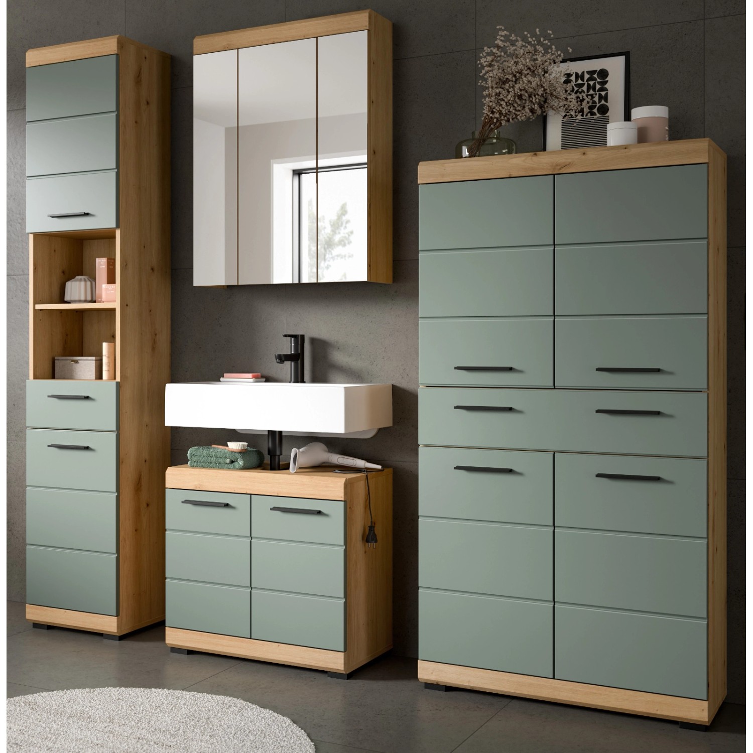 Inn.Furn Badmöbel Set in Grün und Eiche 4-teilig mit Spiegel Shawn Inn.Furn Badmöbel Set in Grün und Eiche 4-teilig mit Spiegel Shawn von Inn.Furn