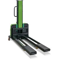 InnoLIFT® Elektro-Hochhubwagen zur Mitnahme, semielektrisch, Tragfähigkeit 600 kg, Ladehöhe 900 mm von InnoLIFT®