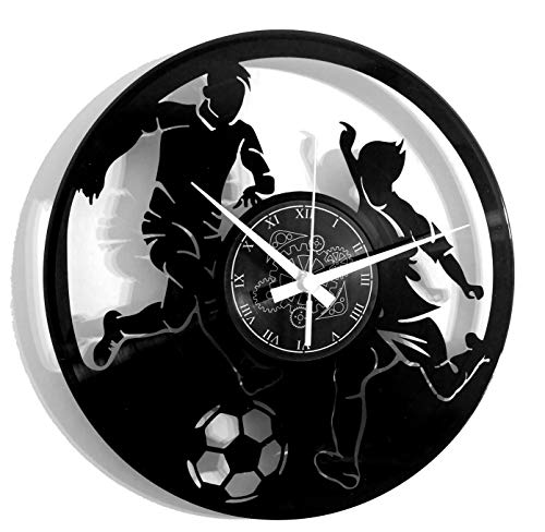 Instant Karma Clocks | Fußball Wanduhr mit Spielern – Geschenk für Kinder, Trainer & Fans | Geräuschlosem Quarzwerk | Geschenkidee für Küche, Schlafzimmer, Wohnzimmer von Instant Karma Clocks