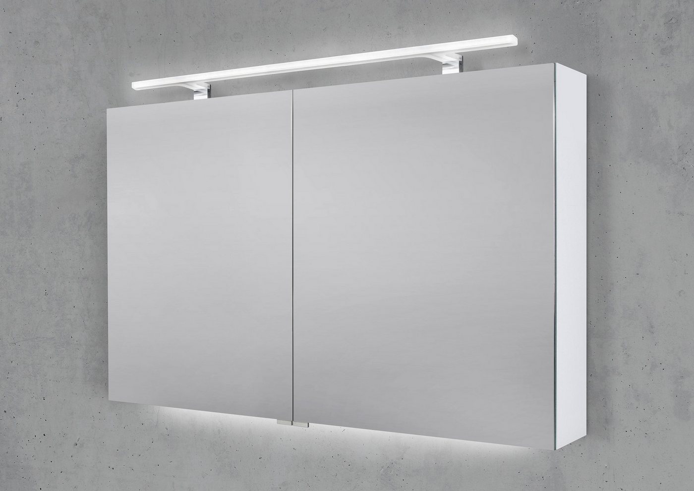 Intarbad Badezimmerspiegelschrank Spiegelschrank 110 cm mit MULTI LED Acryl Aufsatzleuchte Intarbad Badezimmerspiegelschrank Spiegelschrank 110 cm mit MULTI LED Acryl Aufsatzleuchte von Intarbad