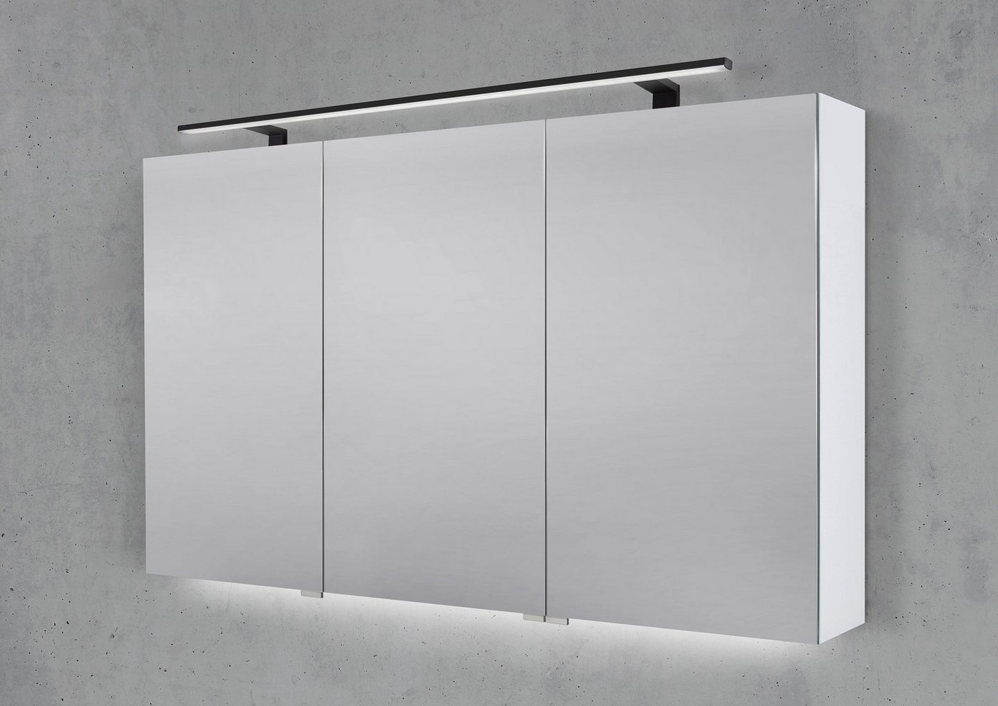 Intarbad Badezimmerspiegelschrank Spiegelschrank 120 cm mit MULTI LED Aufsatzleuchte Doppelspiegeltüren Intarbad Badezimmerspiegelschrank Spiegelschrank 120 cm mit MULTI LED Aufsatzleuchte Doppelspiegeltüren von Intarbad