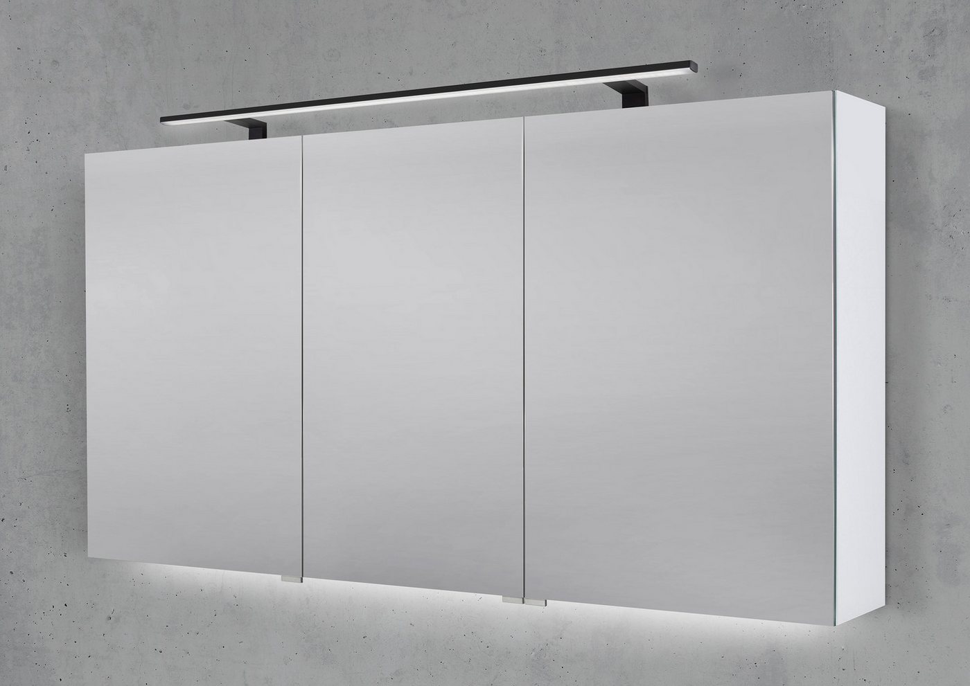 Intarbad Badezimmerspiegelschrank Spiegelschrank 140 cm mit MULTI LED Aufsatzleuchte Doppelspiegeltüren von Intarbad