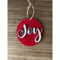 Personalisierter Christbaumschmuck| Frohe Weihnachten Ornament| Weihnachtsdeko| Weihnachtsbaum Dekor | Holz Ornament von IntegrityDesignCo