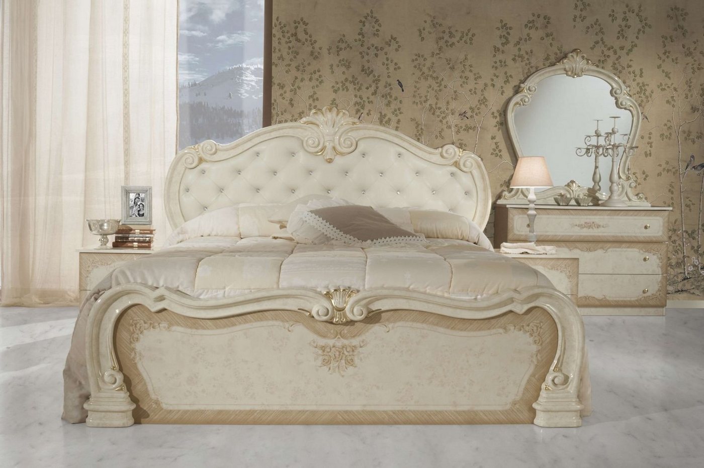 Interdesign24 Bett Lavinia (im klassischen Barock-Stil, inkl. Lattenrost), in Beige von Interdesign24