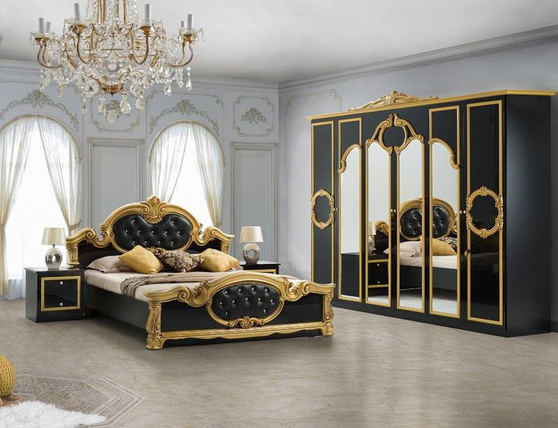 Interdesign24 Schlafzimmer-Set Donna, (4-Teilig, inkl. Spiegeltüren und Polsterung im Kopf- und Fußteil, im ausgefallenem Barock-Stil), Bett 160 x 200 cm, in Hochglanz Schwarz/Gold von Interdesign24