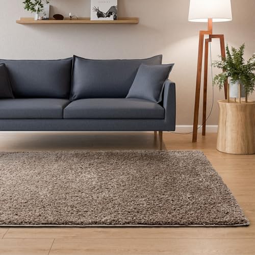 Interiyou Hochflor Teppich Sofia - 200x290 cm Taupe - flauschig und einfarbig - waschbar und rutschfest - weicher Langflor Interiyou Hochflor Teppich Sofia - 200x290 cm Taupe - flauschig und einfarbig - waschbar und rutschfest - weicher Langflor von Interiyou