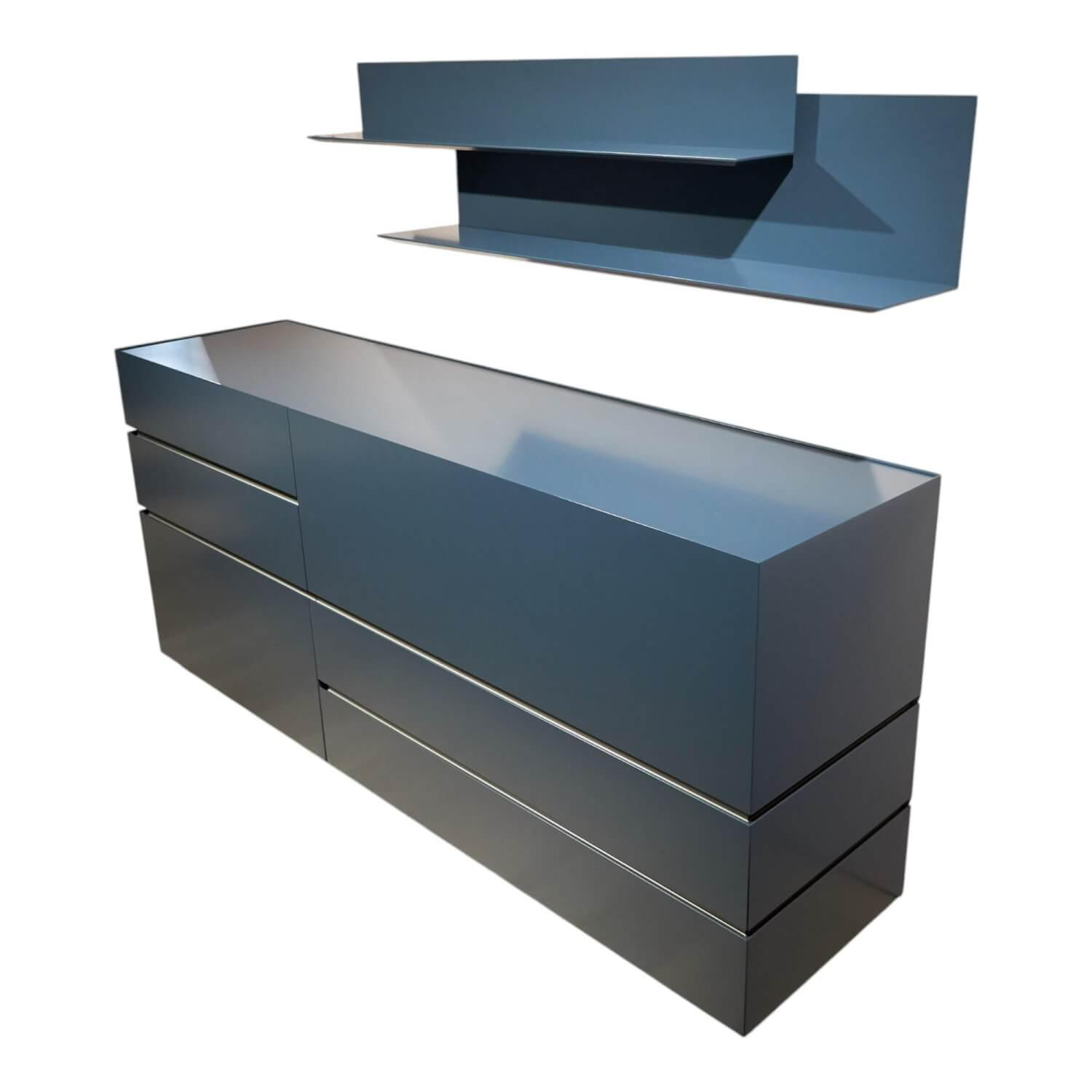 Sideboard Just Cube Bold Lack Atlantic M82 Blau Und Winkelregalkombination Lilu ... Sideboard Just Cube Bold Lack Atlantic M82 Blau Und Winkelregalkombination Lilu ... von Interlübke