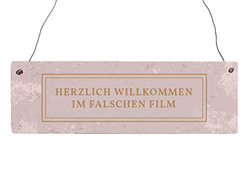 Interluxe Holzschild Türschild HERZLICH WILLKOMMEN IM FALSCHEN Film lustig GOLDEN Berry Interluxe Holzschild Türschild HERZLICH WILLKOMMEN IM FALSCHEN Film lustig GOLDEN Berry von Interluxe