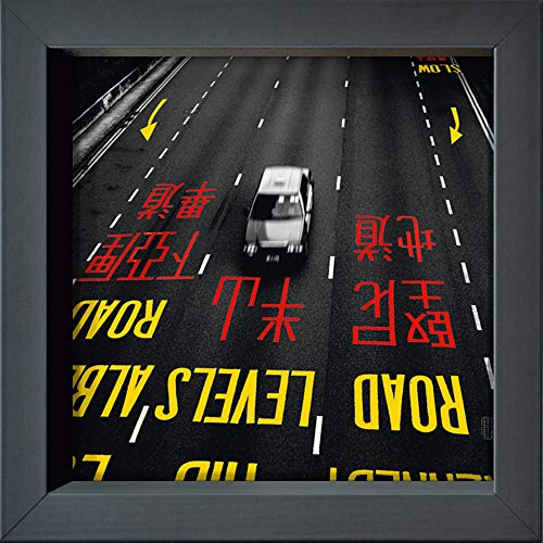 International Graphics Gerahmte Postkarte - Valverde, Anne - ''Hong Kong Cab'' - 16 x 16 cm - anthrazitfarbener Rahmen von International Graphics