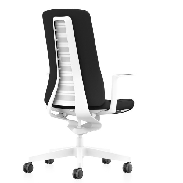 Interstuhl PUREis3 PU113 Bürostuhl mit Chillback-Rückenlehne konfigurierbar von Interstuhl