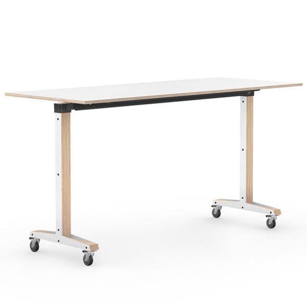 Interstuhl WHAT IF WE FLY High Folding Table L 1600 | Klapptisch WT203 von Interstuhl