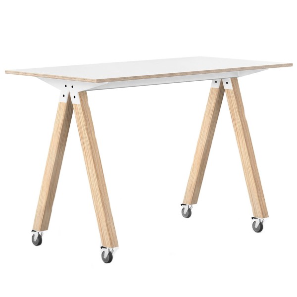 Interstuhl WHAT IF WE FLY High Table L 1600 | Stehtisch WT201 Interstuhl WHAT IF WE FLY High Table L 1600 | Stehtisch WT201 von Interstuhl