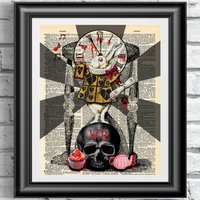 Kunstdruck Auf Antiker Buchseite. Gothic White Kaninchen Kunstwerk Upcycled Trägermaterial. Dunkle Wandkunst Vintage Wandbehang von IntheFrameShop