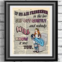 Kunstdruck Auf Wörterbuchseite Alice Im Wunderland. Lustiges Toiletten Zitat Kunstwerk Upcycled Medien. Wandkunst Print Vintage Alice von IntheFrameShop