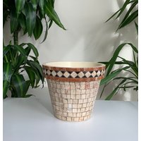 Blumentopf Mosaik Mit Marmorstücken, Groß, Beige Und Dunkelbraun von IoannasArtGarden