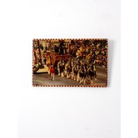 1970Er Jahre Rosenschale Paradefoto Auf Lackiertem Holz von IronCharlie