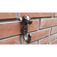 Handgemachte Geschmiedete Eisen Hundehaken Rustikale Wandhänger Handgemachte Geschmiedete Eisen Hundehaken Rustikale Wandhänger von IronUA