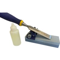 Zestaw do ostrzenia dłut z osełką, prowadnicą i olejem - Irwin Zestaw do ostrzenia dłut z osełką, prowadnicą i olejem - Irwin von Irwin