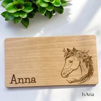 Frühstücksbrett/Schneidebrett/Pferd/Mit Namen/Holzbrett/Frühstücksbrettchen/Personalisiert/Geschenkidee Reiterin/Pferdemädchen/ Ross/Pony von IsAriaHerzUndFaden
