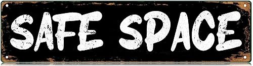 Safe Space Schild Neuheit Safe Space Decor Safe Space Straßenschild Wandkunst Dekor für Zuhause Bauernhaus Bar Cafe Man Cave 40 x 10 cm Safe Space Schild Neuheit Safe Space Decor Safe Space Straßenschild Wandkunst Dekor für Zuhause Bauernhaus Bar Cafe Man Cave 40 x 10 cm von IskadO