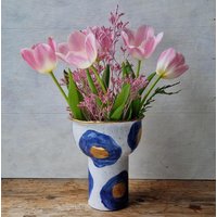 Blaue Und Weiße Blumenvase Mit Goldenen Details, Handgefertigte Vase, Hochzeitsgeschenk von IslaClayCeramics