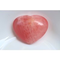 Rosenquarz-Puffy-Herz - Liebe Und Mitgefühl. Rosa Kristallheilung, Herzstein, Edelstein-Liebes-Taschenstein von IslamGemandMinerals