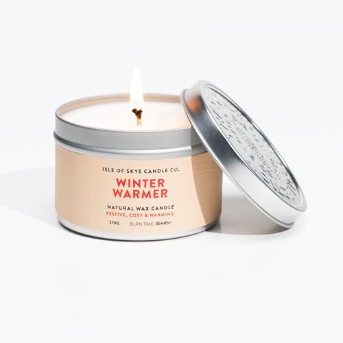 Isle of Skye Candle Company Duftkerze „Winter Warmer“ im Reisebehälter, weiß. Isle of Skye Candle Company Duftkerze „Winter Warmer“ im Reisebehälter, weiß. von Isle of Skye Candle Company