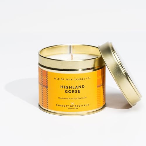 Isle of Skye Candle Company Highland Gorse Reisebehälter | Natürliche Sojawachskerze | Handgefertigt in Schottland | Premium-Duftkerze | Kompakte leichte Verpackung | 45 Stunden Brenndauer Isle of Skye Candle Company Highland Gorse Reisebehälter | Natürliche Sojawachskerze | Handgefertigt in Schottland | Premium-Duftkerze | Kompakte leichte Verpackung | 45 Stunden Brenndauer von Isle of Skye Candle Company