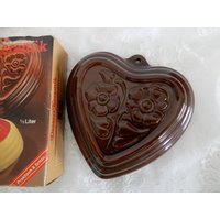 Dessert-Keramik Herz Von Scheurich - 1/2 Liter Unbenutzt 70Er Jahre Keramik Zum Verwöhnen Und Sammeln Aus Der Guten Alten Zeit Dessert-Keramik Herz Von Scheurich - 1/2 Liter Unbenutzt 70Er Jahre Keramik Zum Verwöhnen Und Sammeln Aus Der Guten Alten Zeit von IsoKos