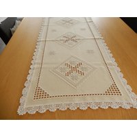Hardanger Tischläufer - 100 cm X 47 Stickerei Hellbeige Mühevolle Handarbeit Tischddecke Vintage von IsoKos