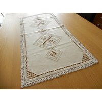 Hardanger Tischläufer - 94 cm X 44 Stickerei Hellbeige Mühevolle Handarbeit Tischddecke Vintage von IsoKos